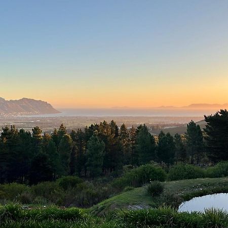 Lalapanzi Lodge Somerset West Ngoại thất bức ảnh