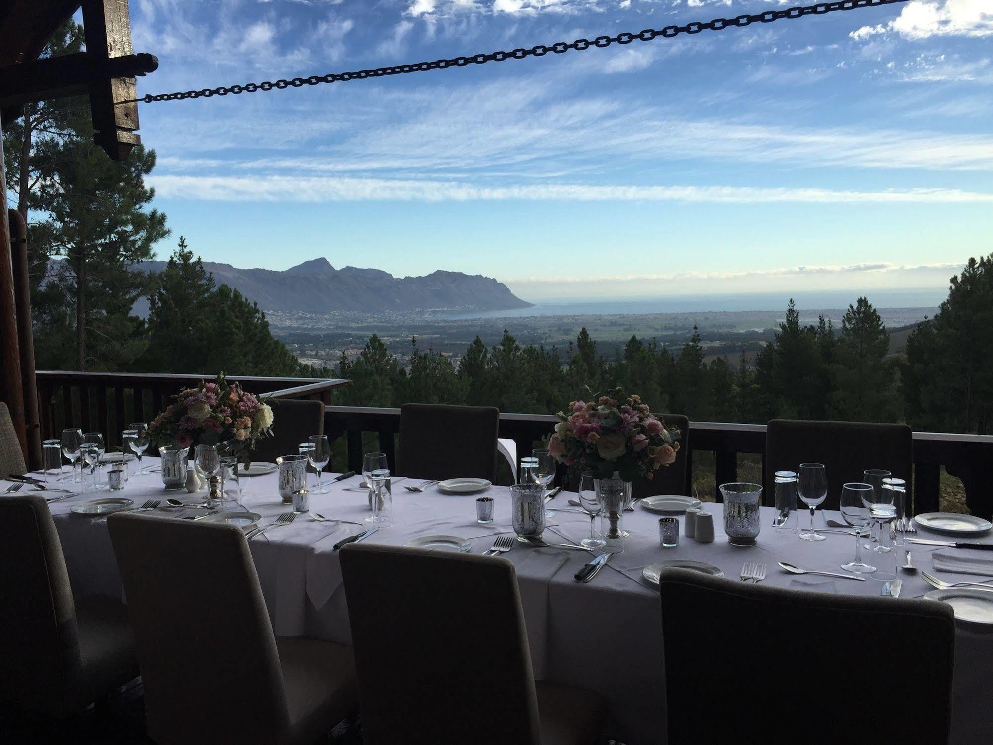 Lalapanzi Lodge Somerset West Ngoại thất bức ảnh